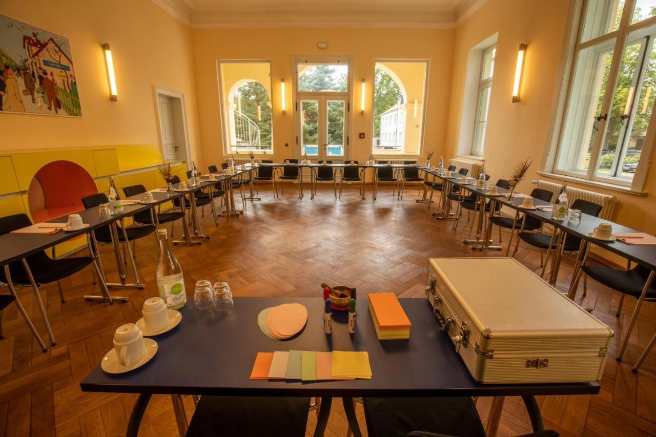 Familienhotel Schloss Leizen Bioverpflegung Bagian luar foto