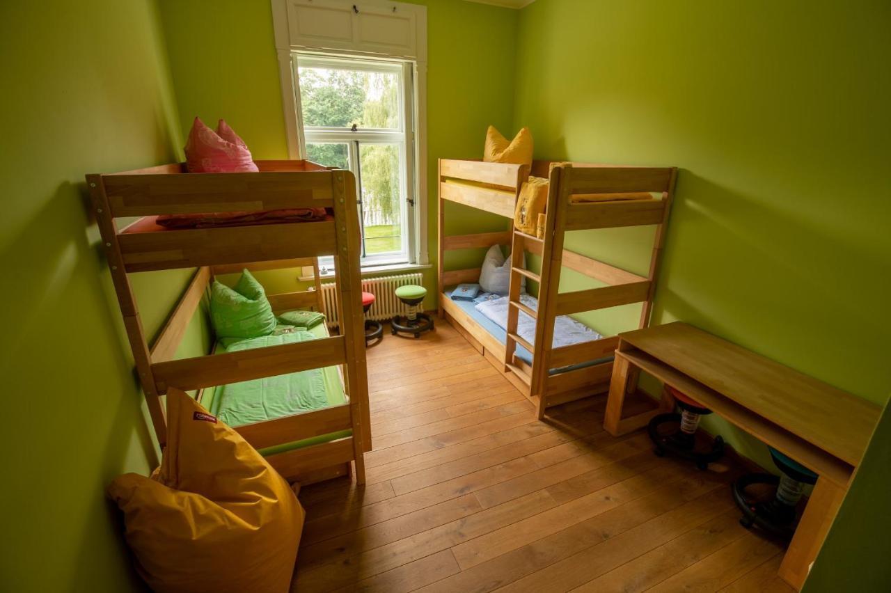 Familienhotel Schloss Leizen Bioverpflegung Bagian luar foto
